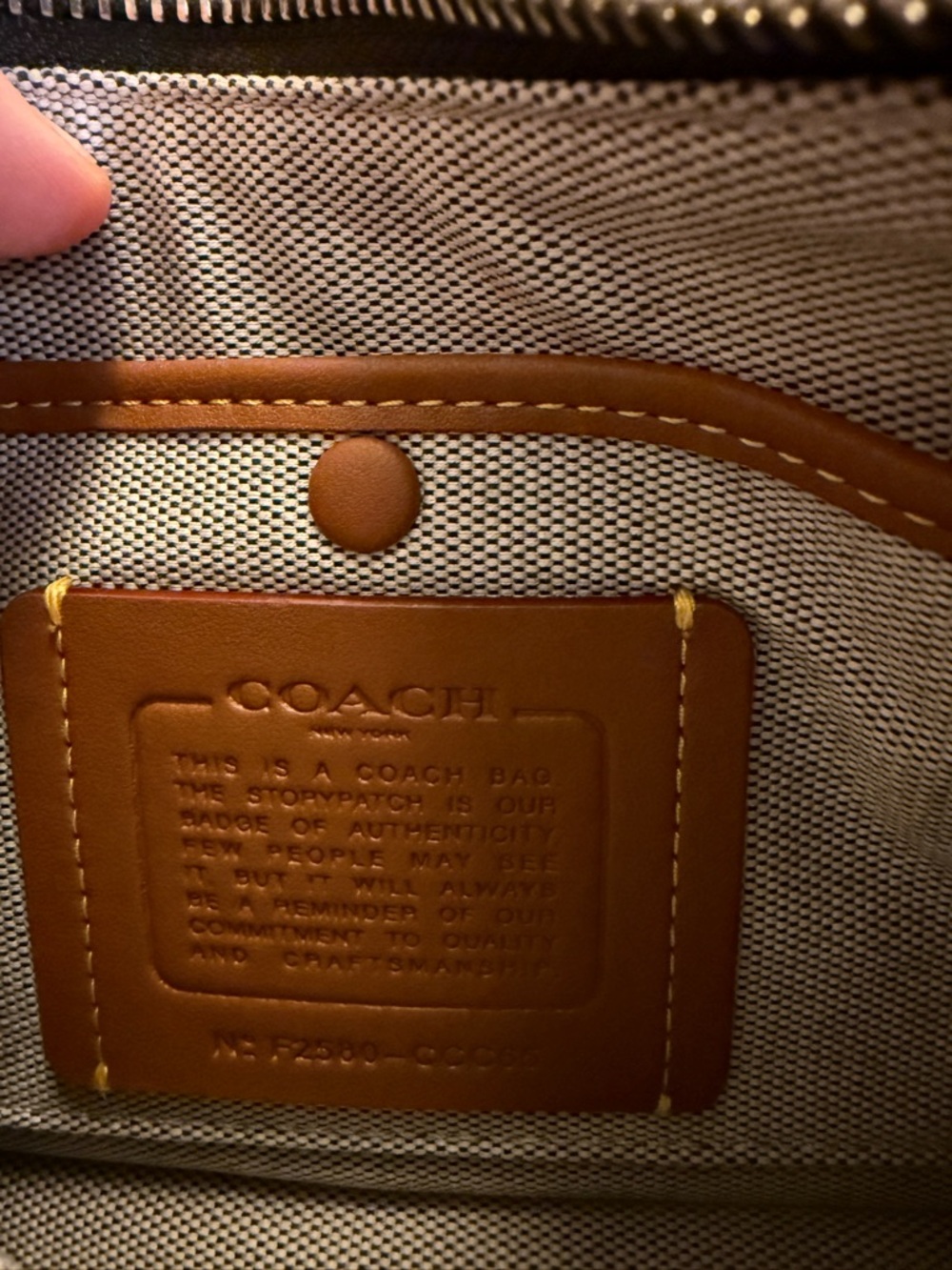 Coach Waverly Bag in Loved Leather - Picture 3 of 5